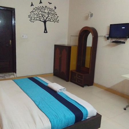 Hotel Samridhi Palace Juhi Bari Zewnętrze zdjęcie