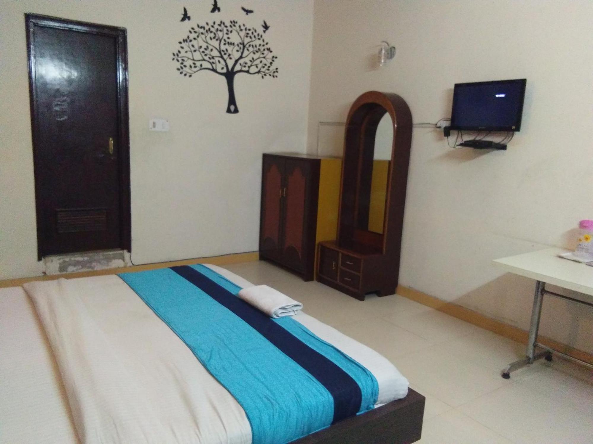 Hotel Samridhi Palace Juhi Bari Zewnętrze zdjęcie